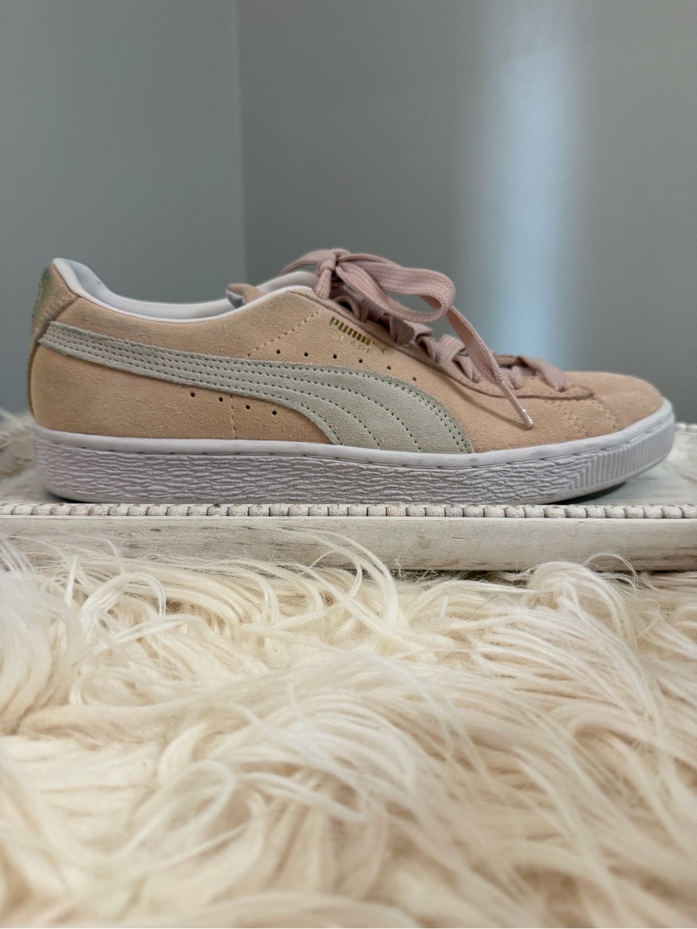 Puma Suede Women's Vikky Sneaker